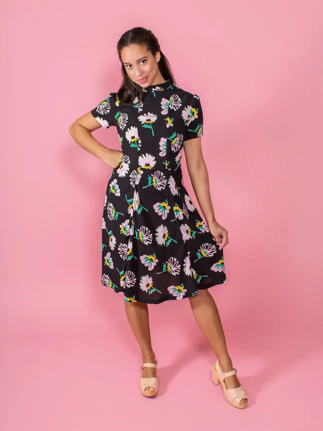 1011 Martha Dress - Tilly and the Buttons Pattern