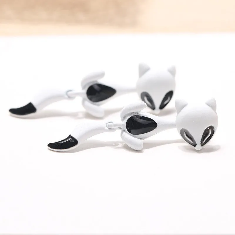 3D Cartoon Animals Through Stud Earrings