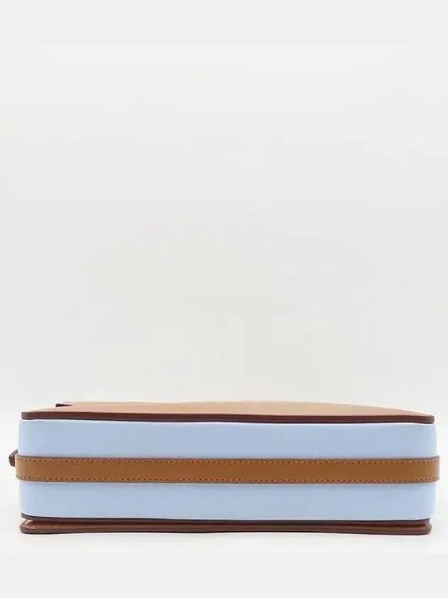 8026218 shoulder bag