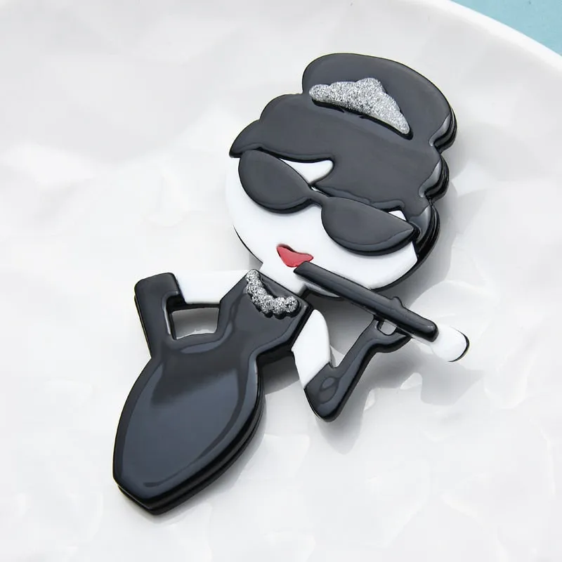 Acrylic Famous Actor Figure Brooches For Women
