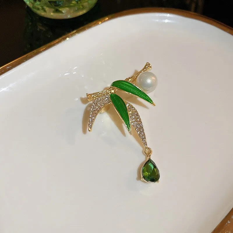 Ajojewel Green Leaf Bamboo Brooch Rhinestone Crystal Costume Jewelry Chinese Style Pearl Brooches