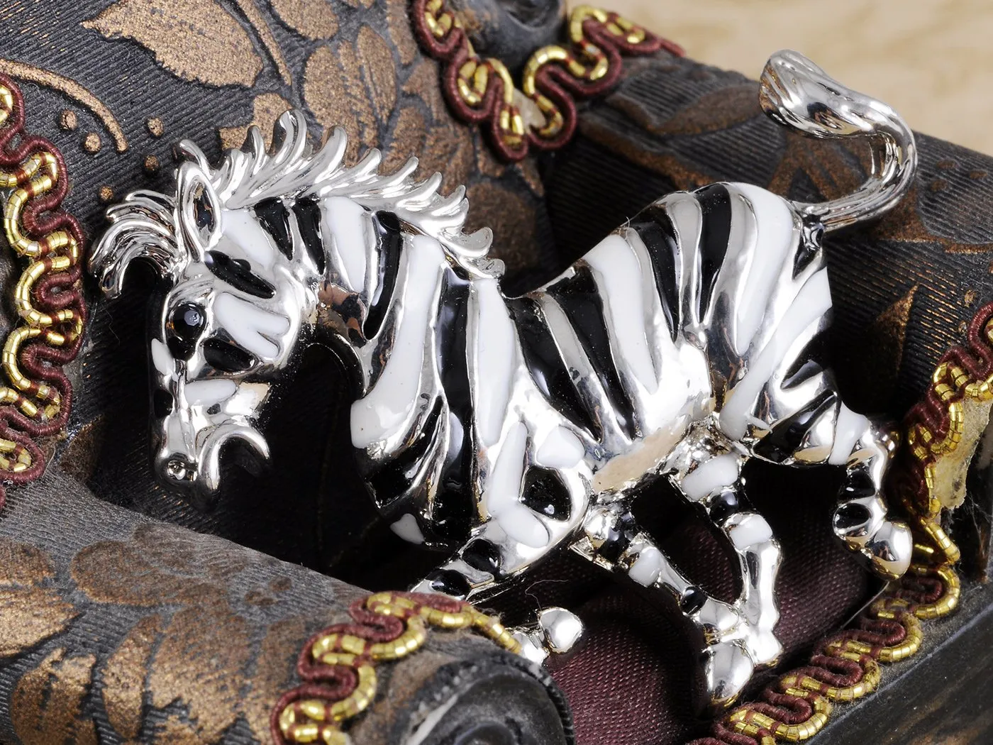 Alilang Silvery Tone Black White Striped African Zebra Horse Brooch Pin