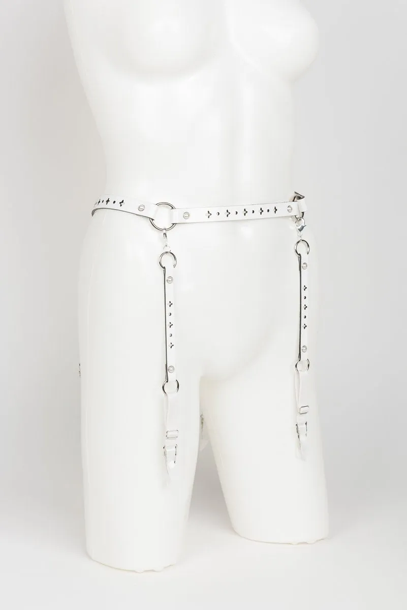 Bianco Garter Belt