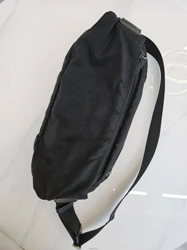 Biker bag Re nylon cross medium 2VH994