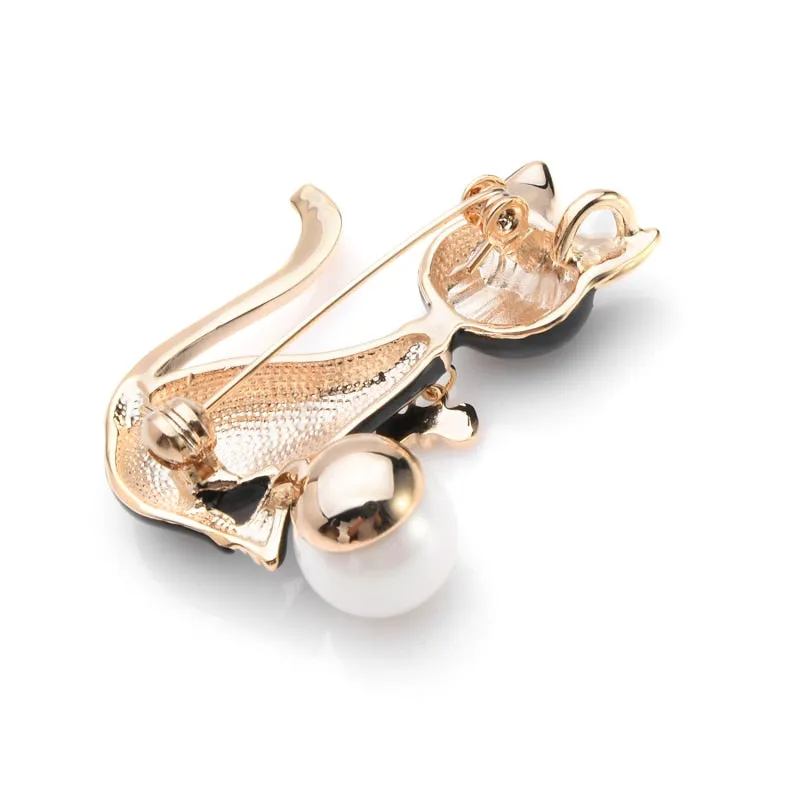 Black White Cat Brooches Women Alloy Animal Enamel Brooch Pins