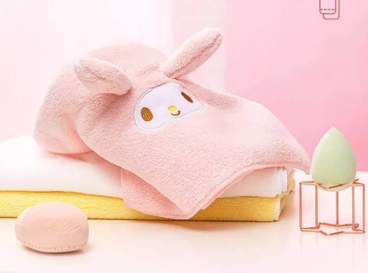 Cartoon Figure Bath Towel