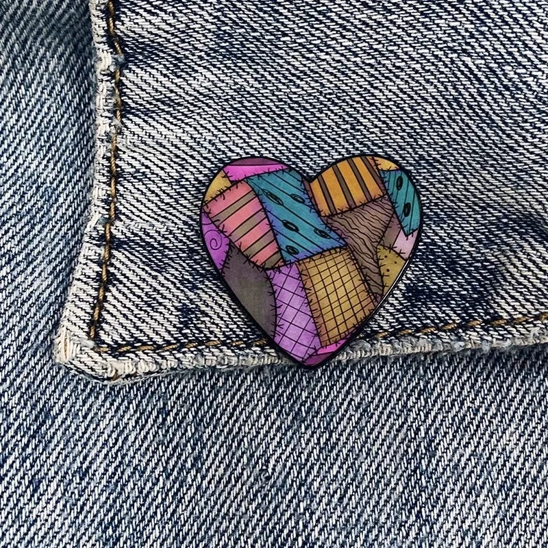 Cartoon Style Pin Heart Shape Alloy Printing Unisex Brooches