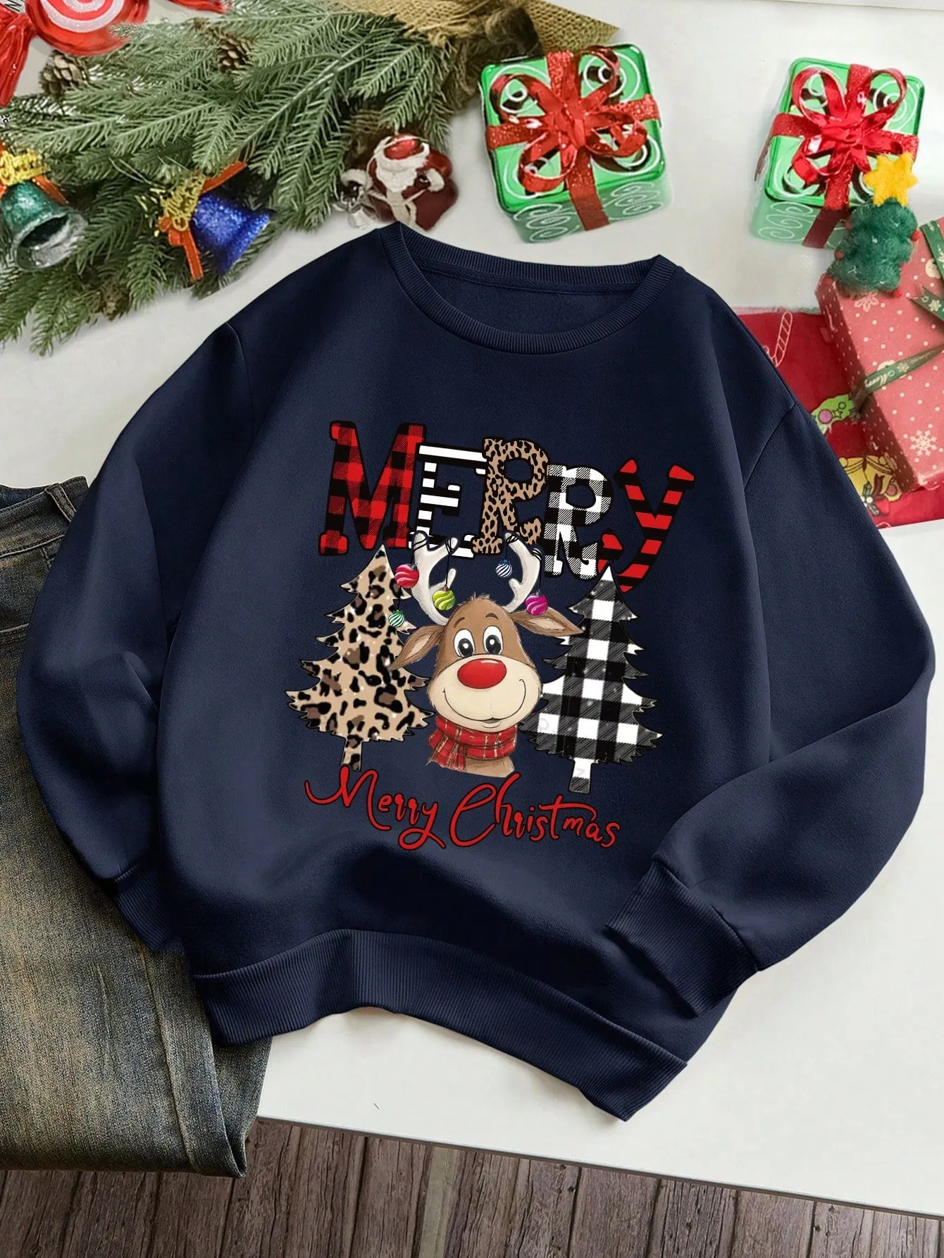 Cartoon sweatshirt|Christmas Cartoon Print Fleece Sweatshirt