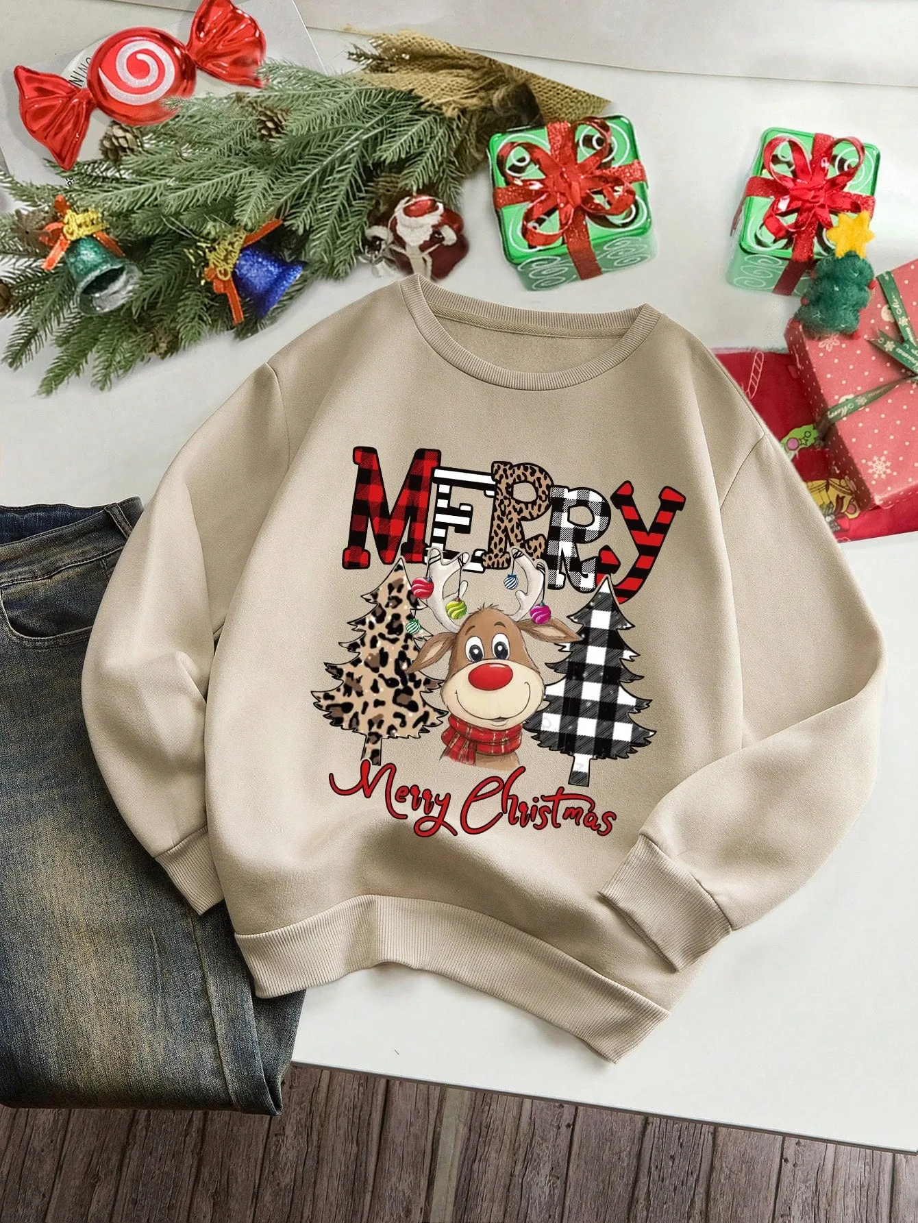 Cartoon sweatshirt|Christmas Cartoon Print Fleece Sweatshirt