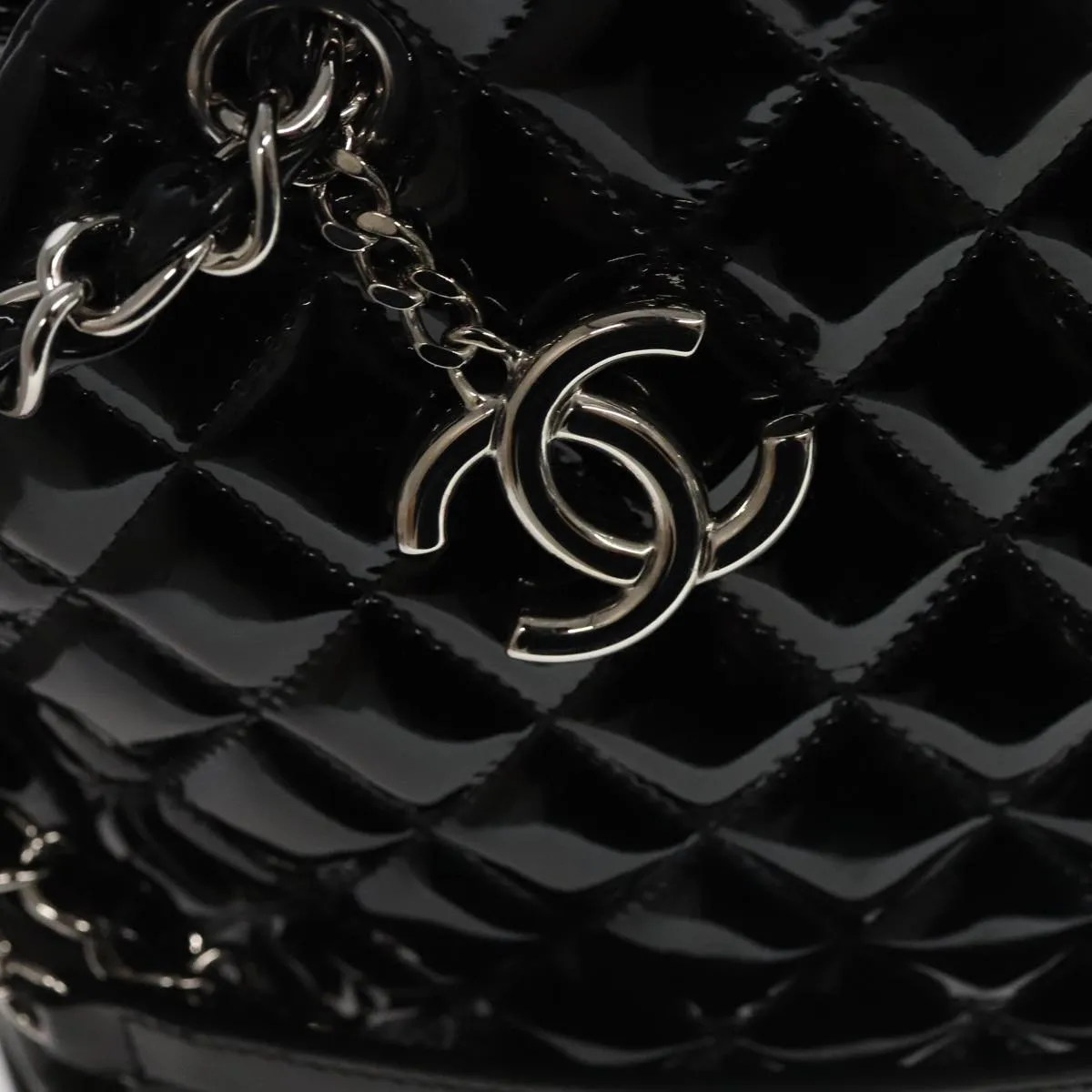 CHANEL Matelasse Chain Shoulder Bag Enamel Black CC 101334A