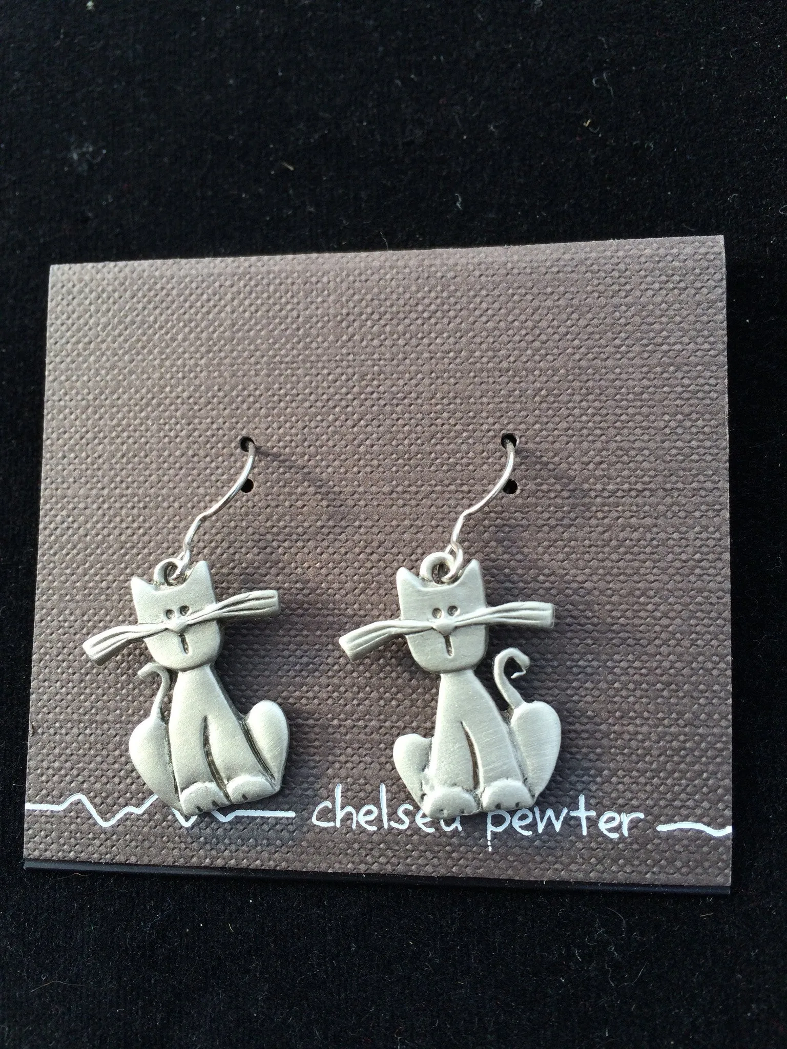 Chelsea - Cartoon Cat Earrings