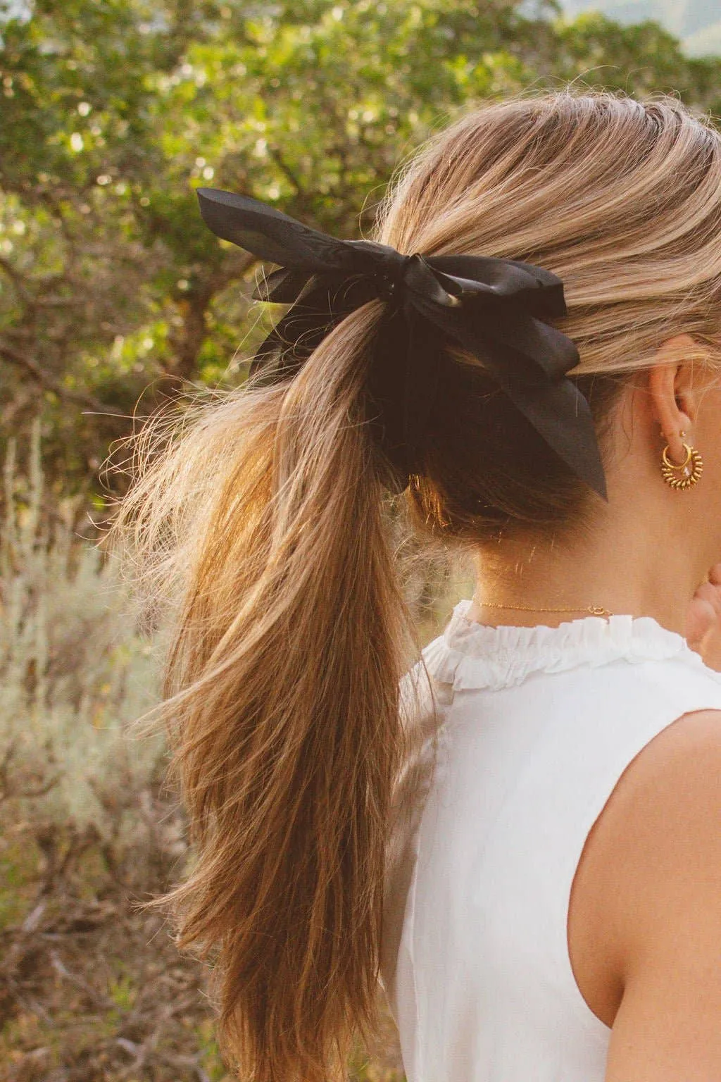 Chiquita Sheer Bow Banana Claw Clip