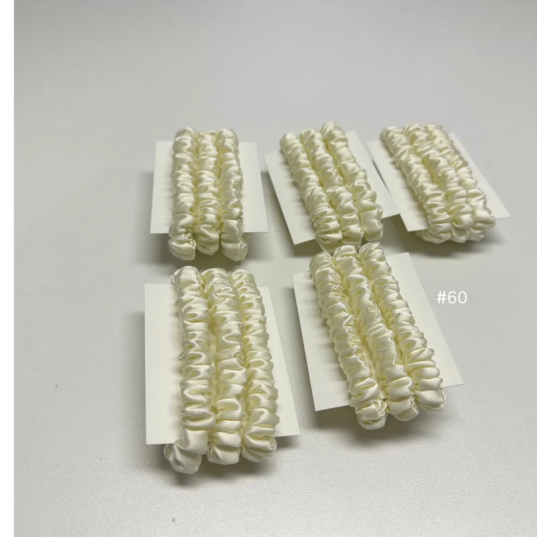 Cream silk scrunchies mini