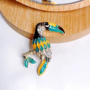 Creative Simulation Animal Brooch Enamel Rhinestones Peacock Flamingo Toucan Brooches