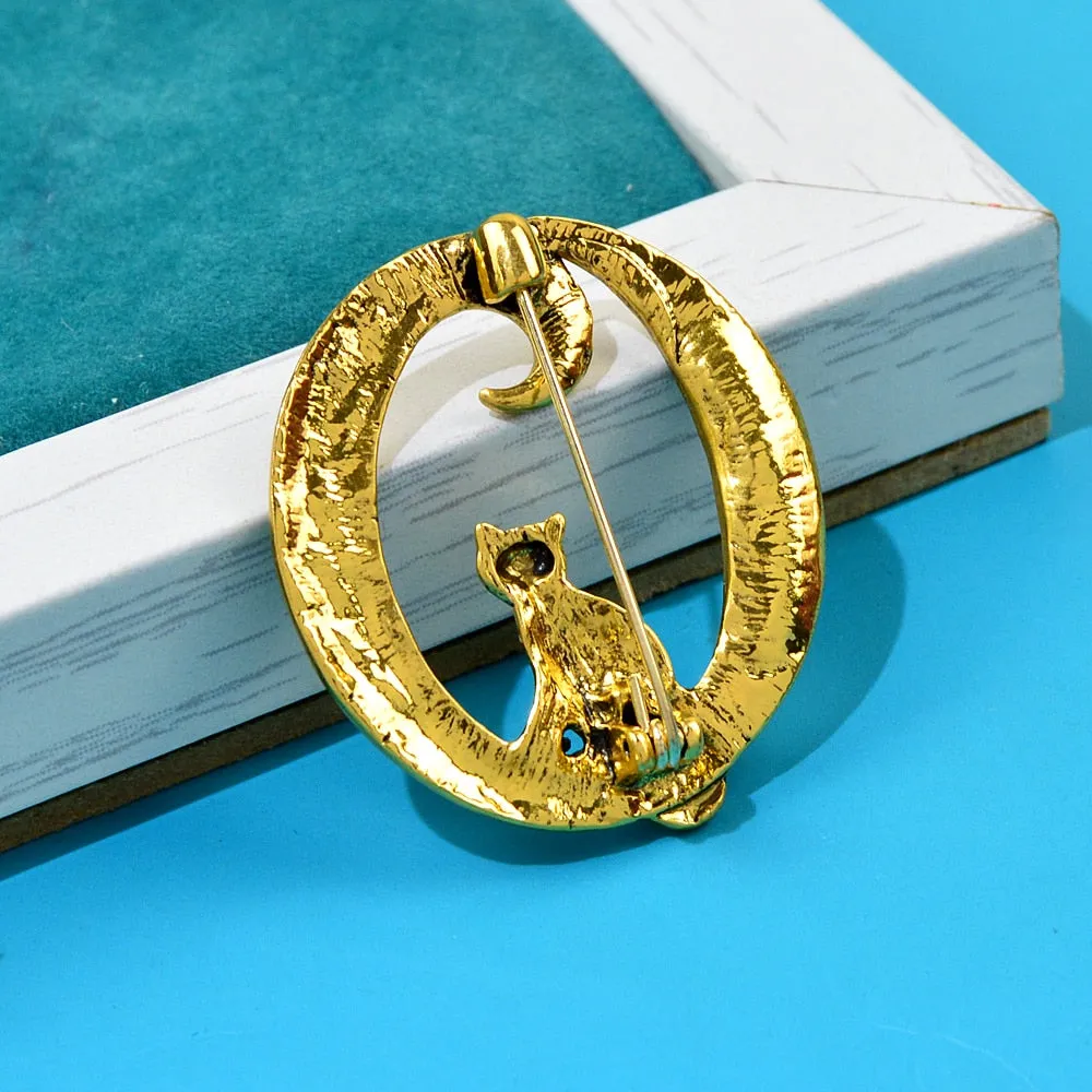 Cute Cat Brooches For Women And Men Vintage Funny Animal Alloy Pins Brooch