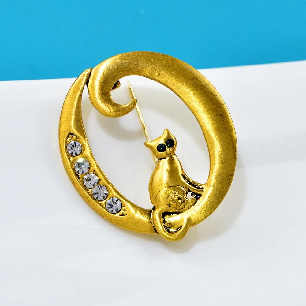 Cute Cat Brooches For Women And Men Vintage Funny Animal Alloy Pins Brooch