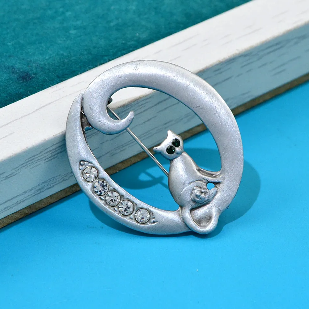 Cute Cat Brooches For Women And Men Vintage Funny Animal Alloy Pins Brooch