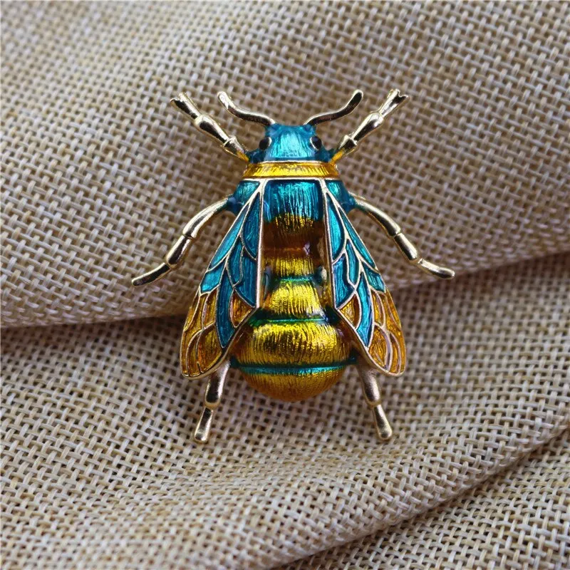 Enamel Bumblebee Brooches Women Alloy Yellow Bee Insect Brooch holiday Gift