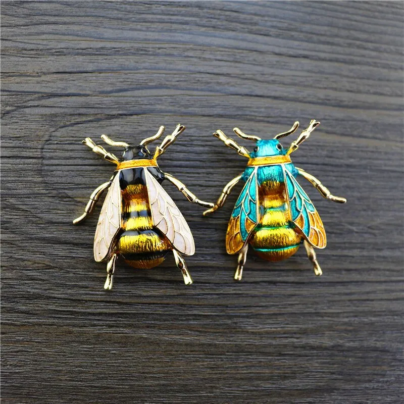 Enamel Bumblebee Brooches Women Alloy Yellow Bee Insect Brooch holiday Gift