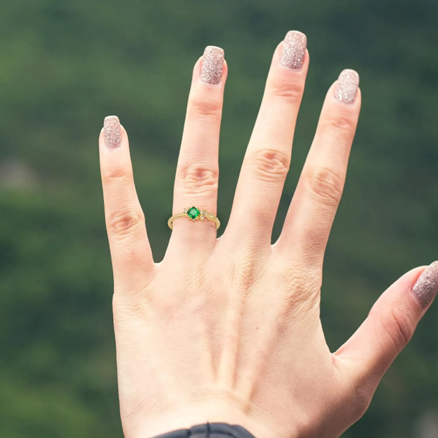 Fashion Inlaid Zircon Ring for Women Minimalist Simulated Diamond Ring Wedding Band Stackable Rings