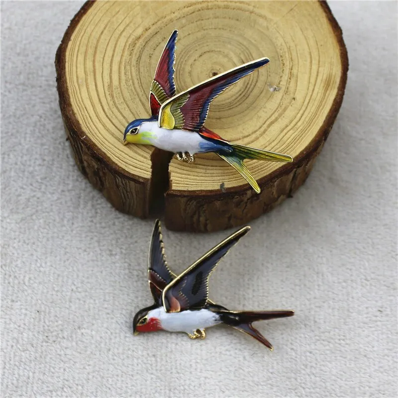 Funny colorful swallow brooch girl student clothing school bag accessories