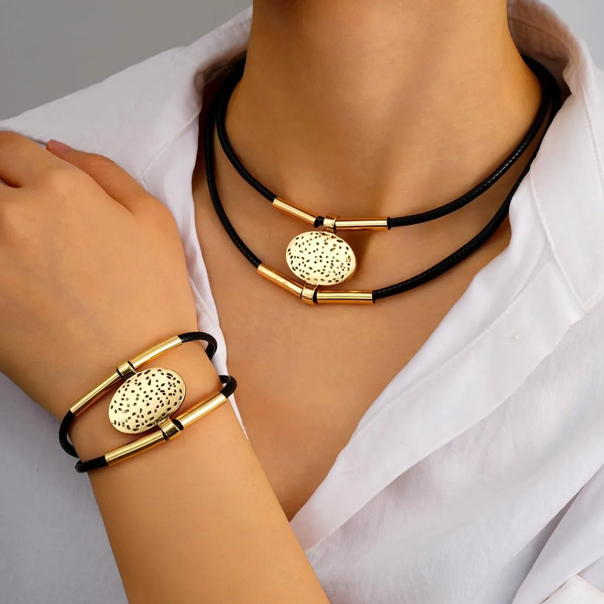 Gold Layered Black PU Leather Choker Jewelry Set for Women Western Choker Necklaces for Women Country Jewelry Boho Cowboy Necklaces Jewelry Set