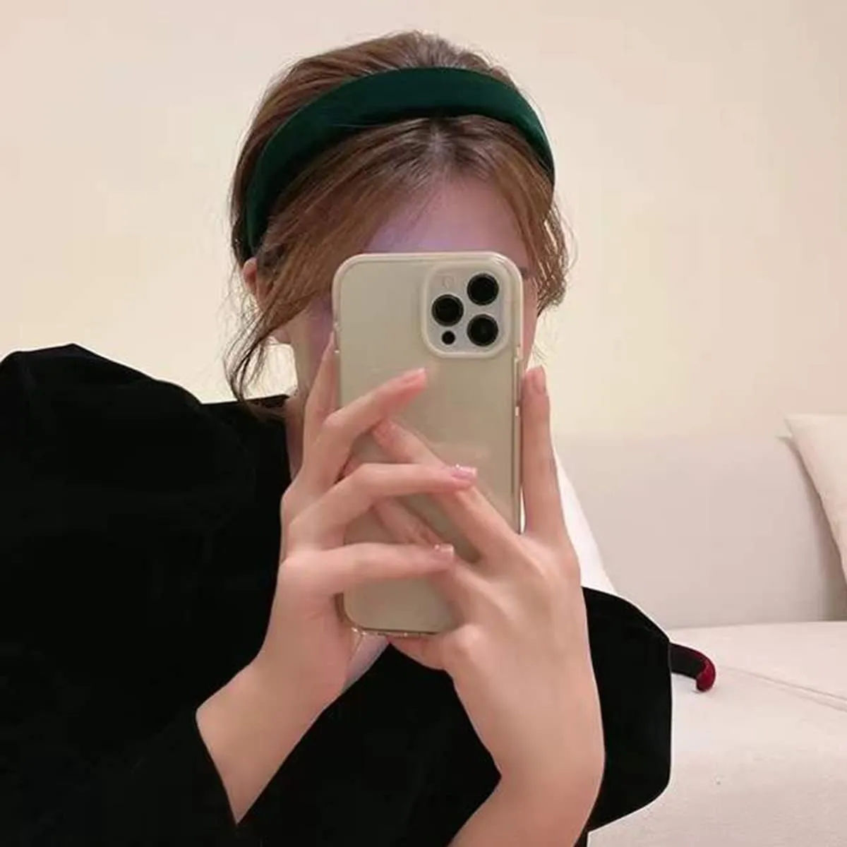 Green Velvet Padded Headbands for Women Fashion Non slip Comfortable Head Bands for Women (Green, one size)