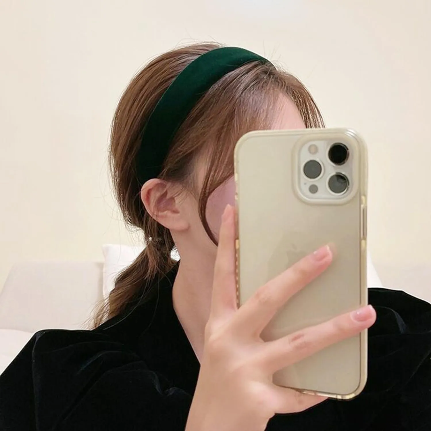 Green Velvet Padded Headbands for Women Fashion Non slip Comfortable Head Bands for Women (Green, one size)