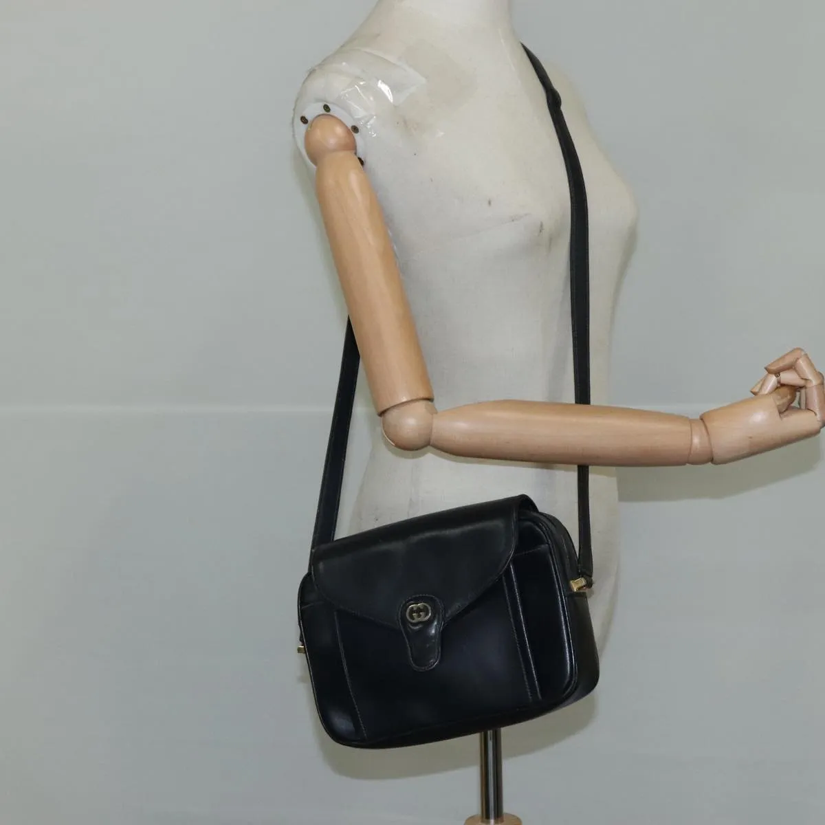 GUCCI Shoulder Bag Leather Navy Gold fm4236