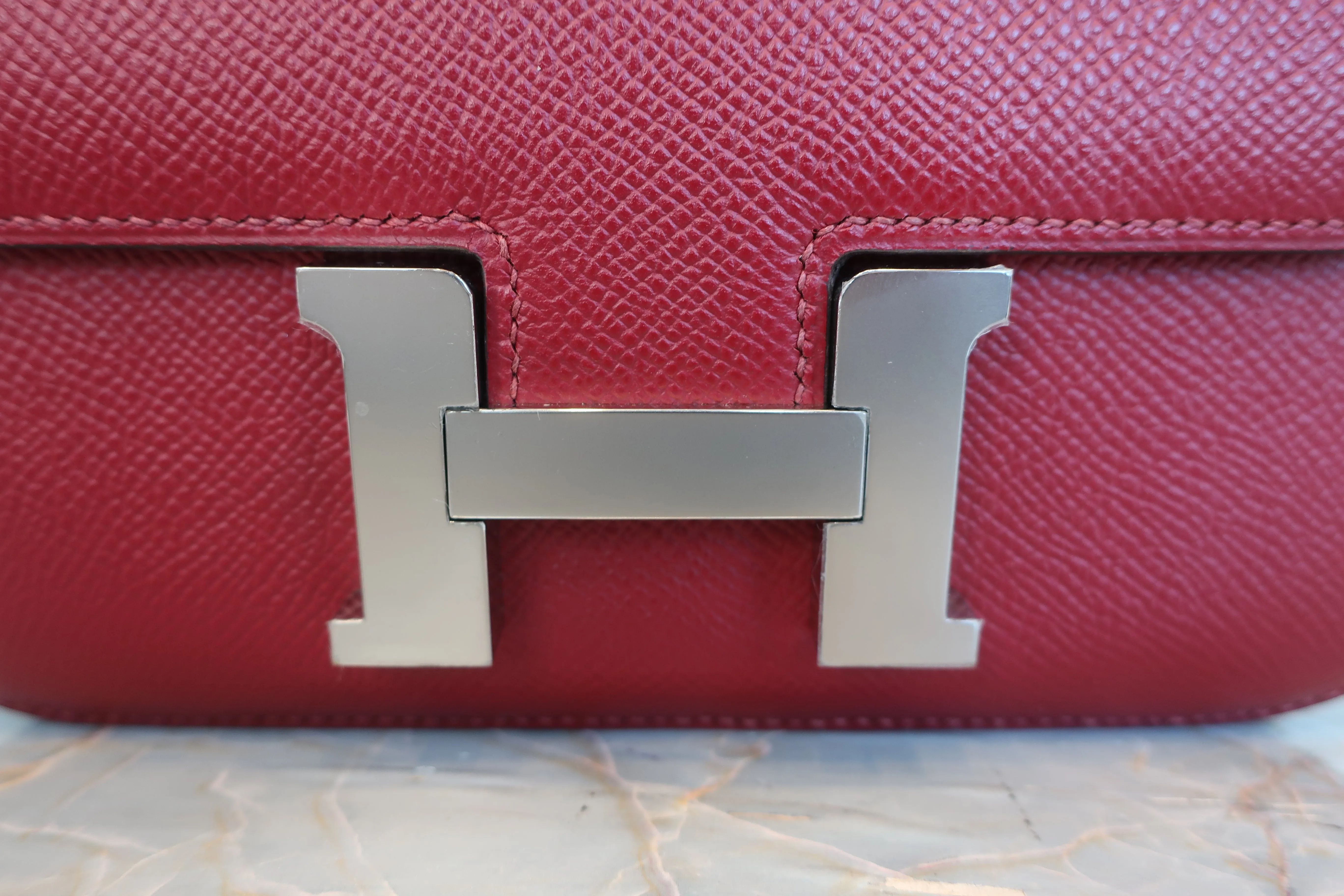 HERMES／エルメス コンスタンス3 ミニ ヴォーエプソン ルージュグレナ X刻印 ショルダーバッグ 600110046