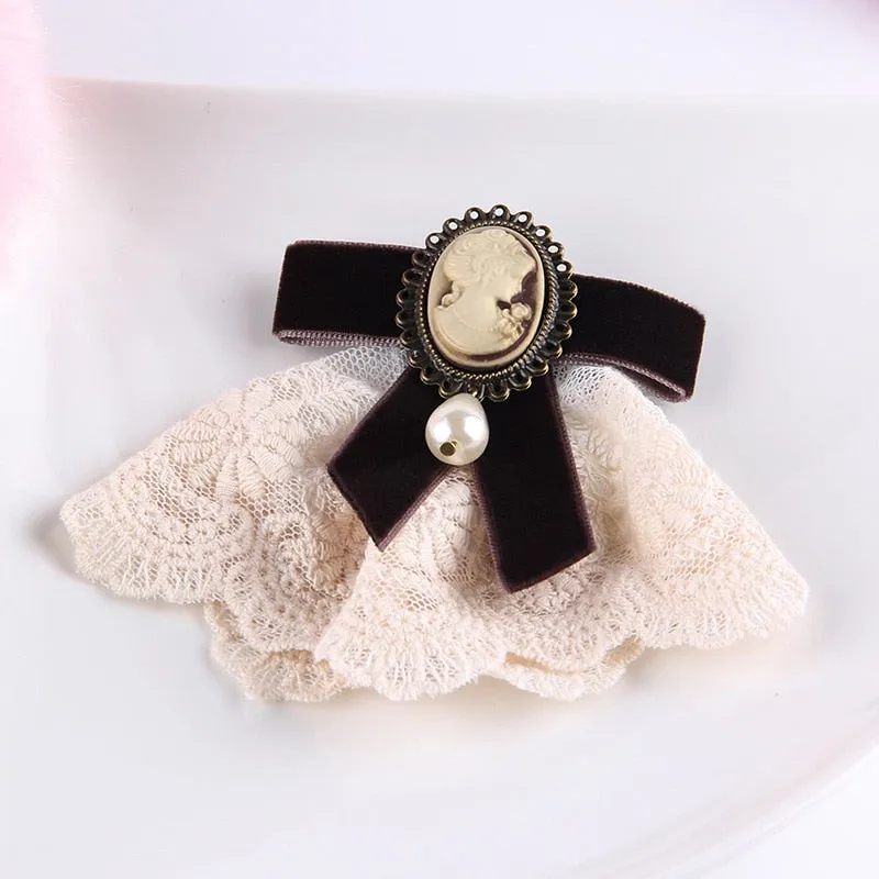 High-end Vintage Bow Brooch Lapel Pin Badge Coat Sweater Ornament Butterfly Brooches