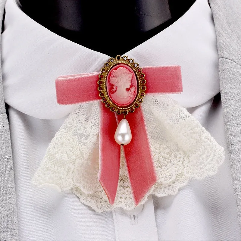 High-end Vintage Bow Brooch Lapel Pin Badge Coat Sweater Ornament Butterfly Brooches