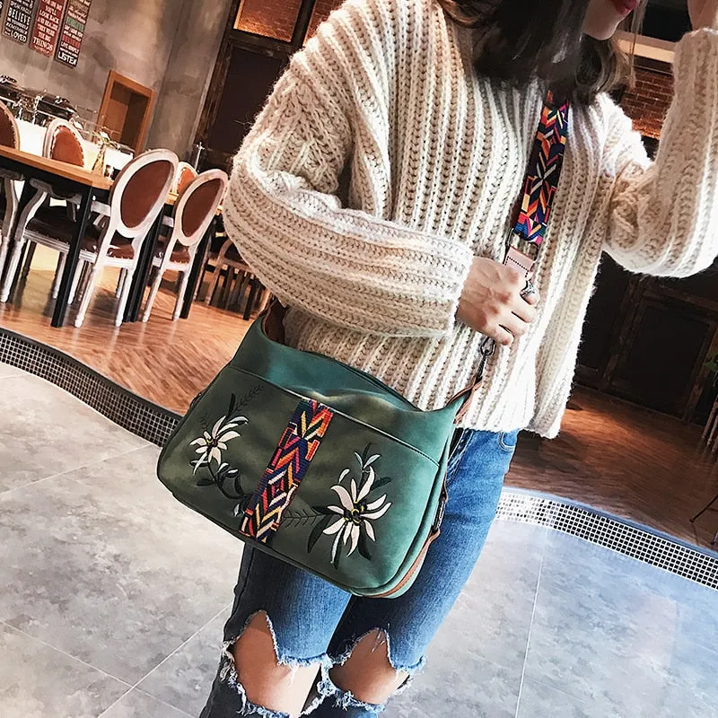 High Quality Abrasive Fabric Women Bag Fashion Embroidery Handbag Female Crossbody Bags Designer Multifunction Shoulder Bag Tote