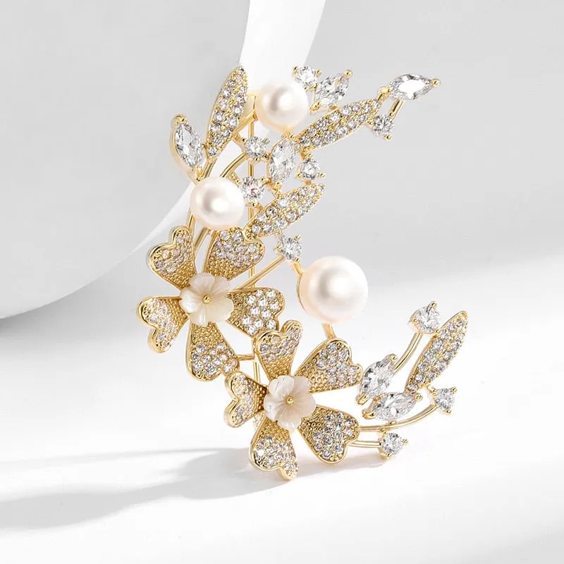 Imitation Pearl Wreath Brooch Suit Coat Pin Elegant Versatile Accessories New Year Gift