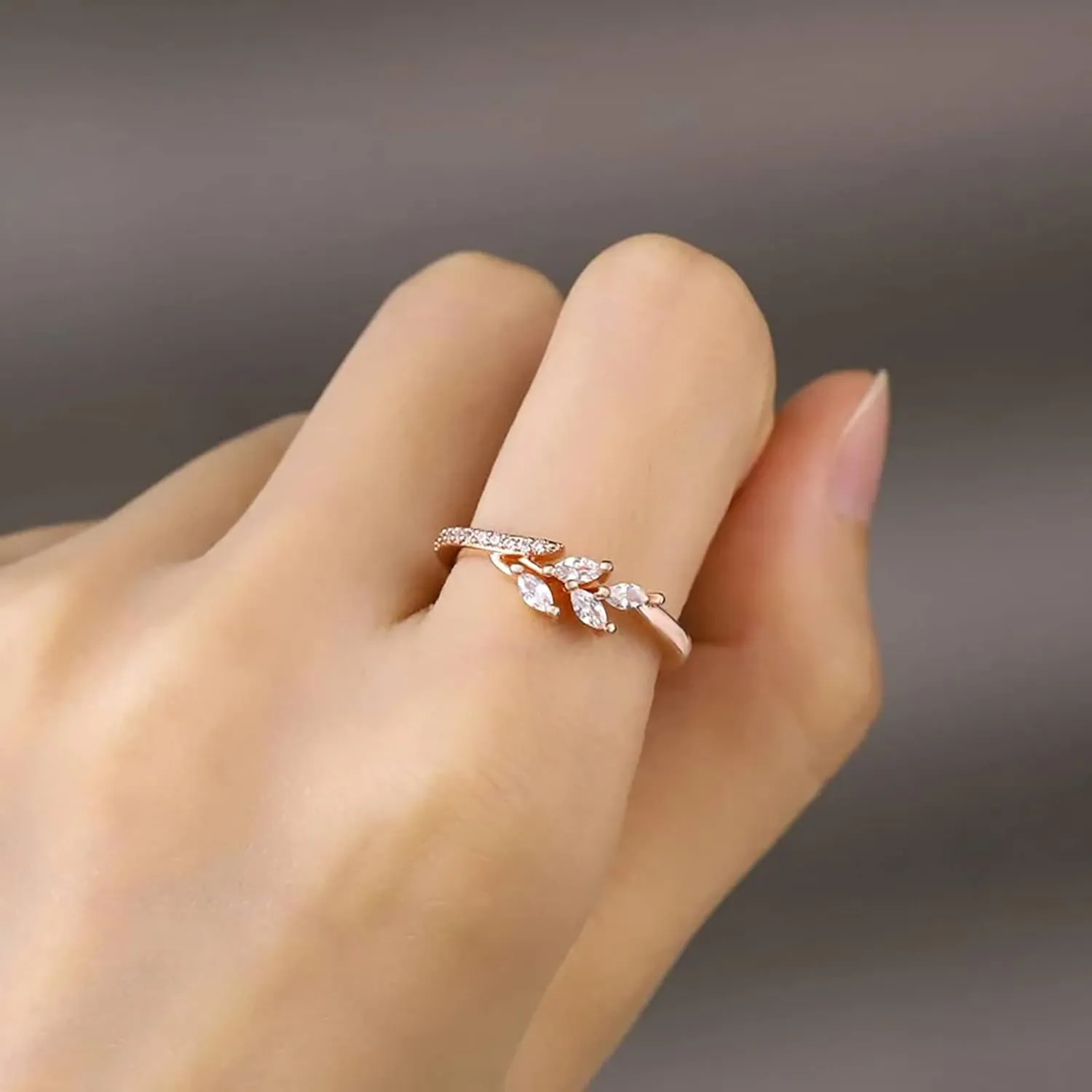Inlaid Zircon Leaf Ring for Women CZ Simulated Diamond Minimalist Design Ring Engagement Rings (Rose Gold, 5)