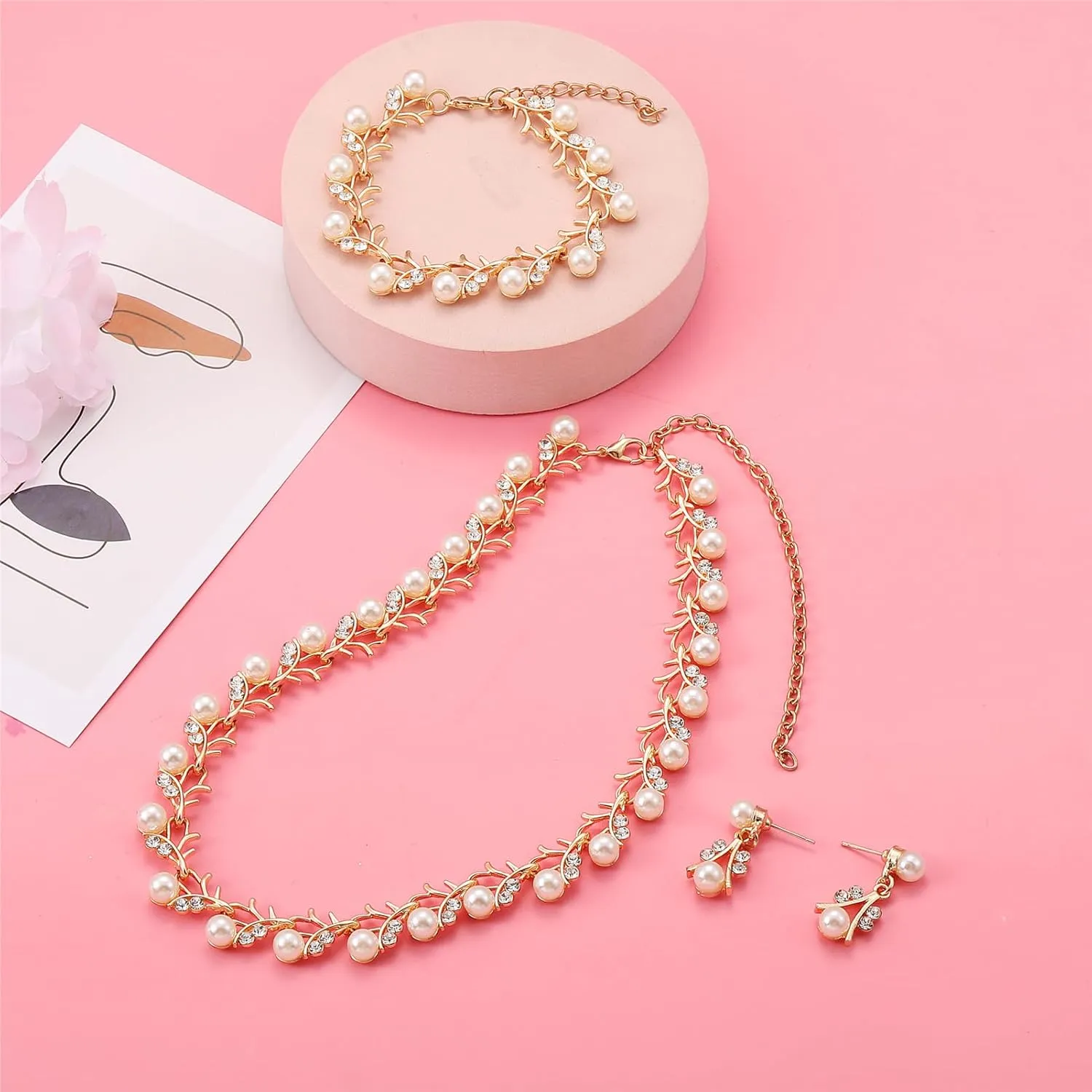 la luen Pearl Bride Wedding Jewelry Set Faux Pearls Crystal Rhinestone Necklace Earrings Bracelet Sets for Women Bridesmaid Wedding Parties Dates Everyday Wear