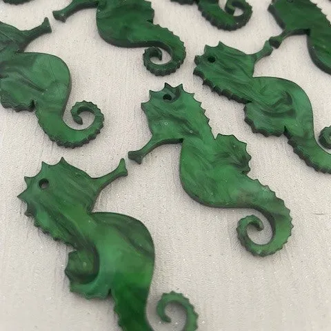 Laser Cut Acrylic - 50mm Seahorse 1 Tag Hole Inward Facing PAIR