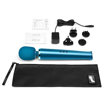 Le Wand Rechargeable Vibrating Massager Pacific Blue