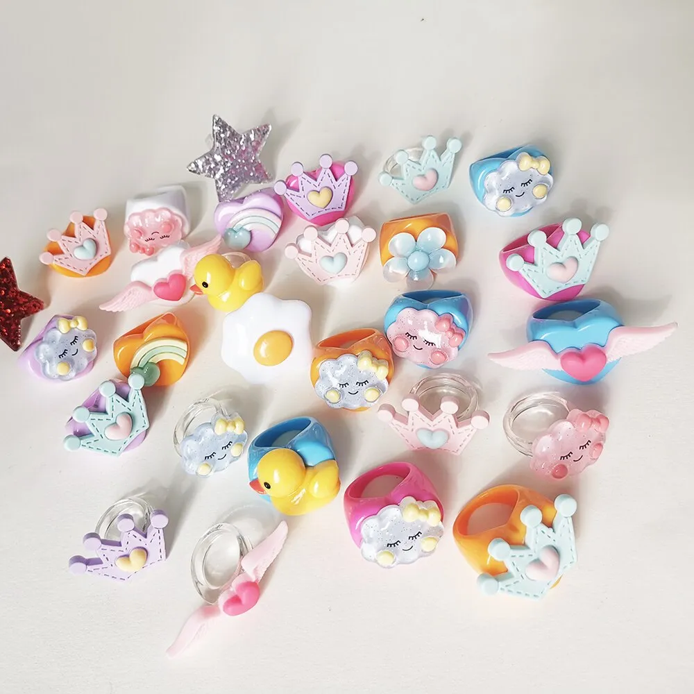 Lost Lady Cute Crown Clound Duck Flower Rings for Women