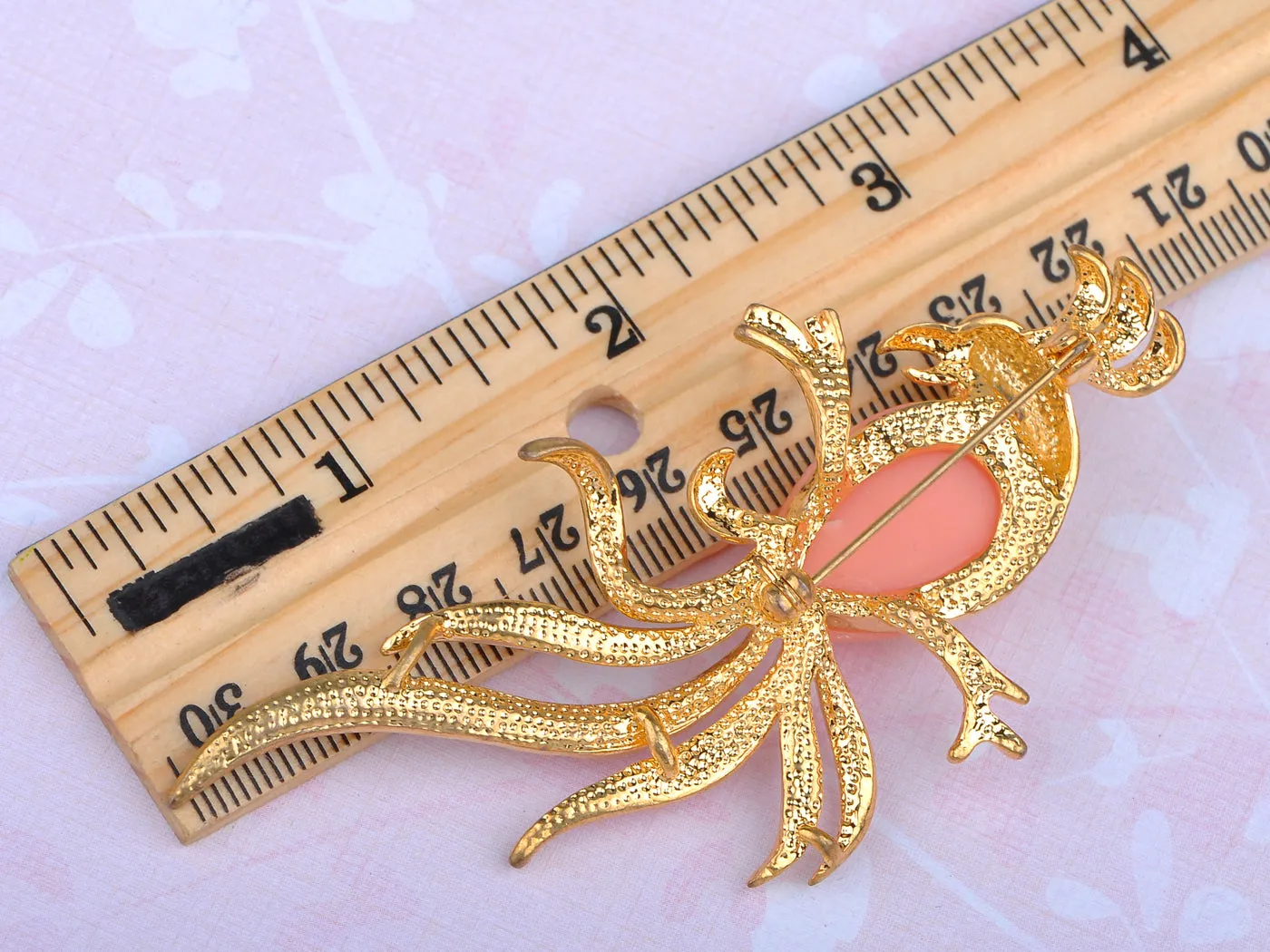 Lovely Rose Pink Studded Tropical Parrot Bird Pin Brooch