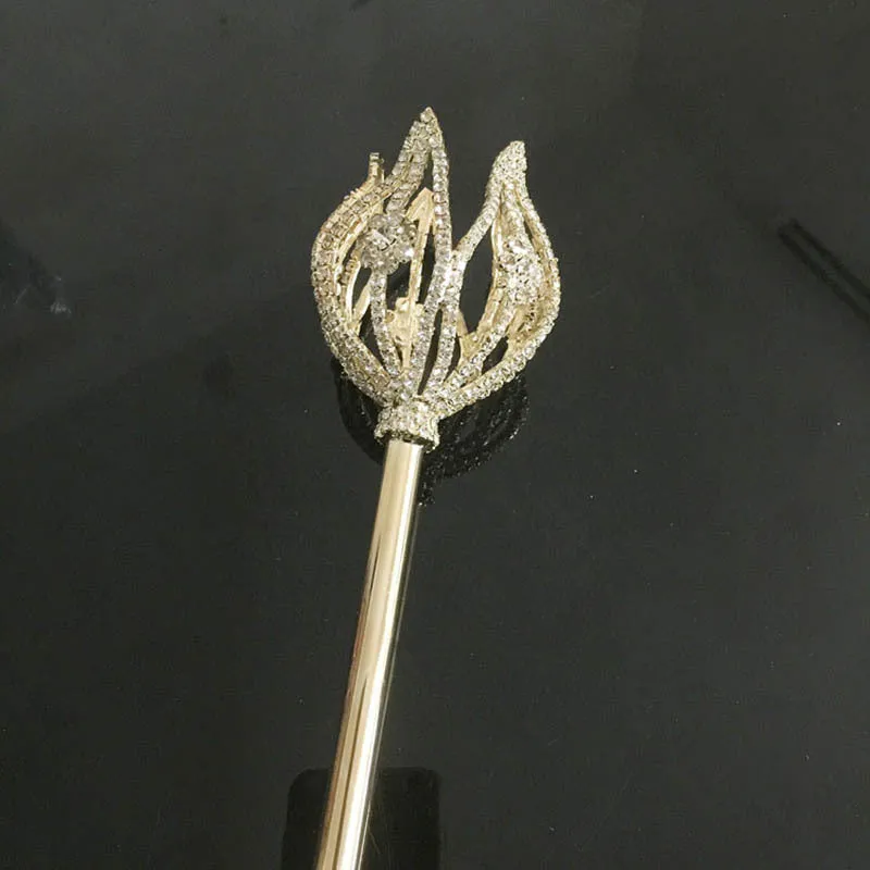Luxury Women Queen Party Costume Princess Wands