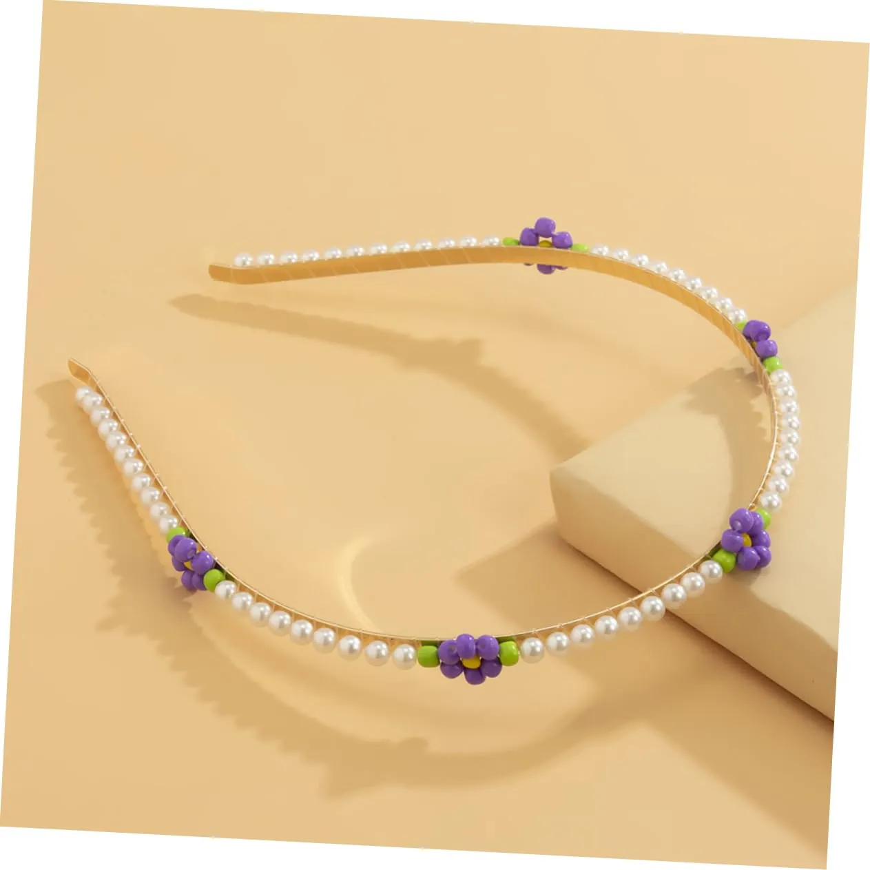 MERRYHAPY Daisy Flower Pearl Headband for Women Bridal Hair Accessory Fashion Metal Headband