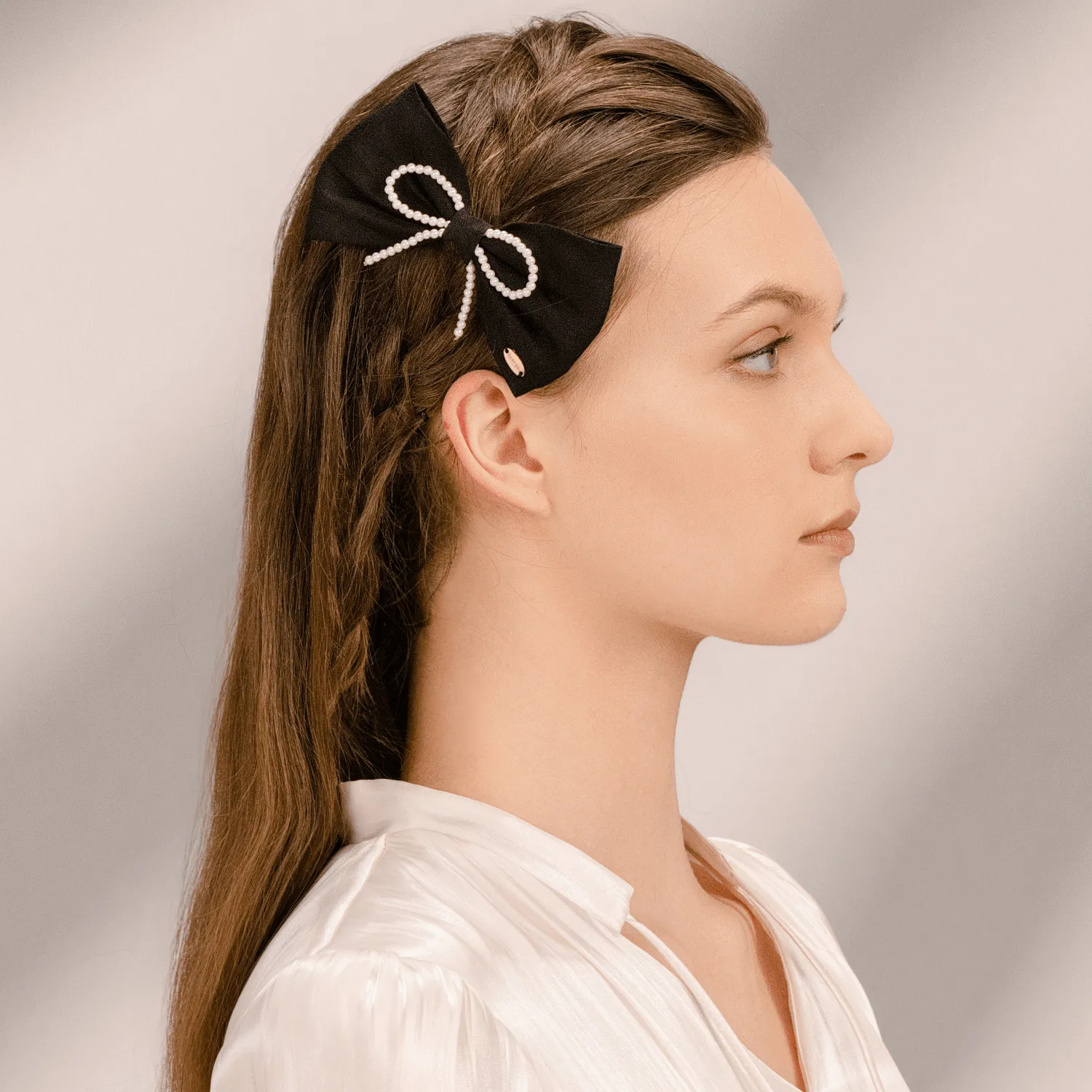 Moonlight Organza Pearl Large Hair Clip (Bow & 1 Strand)