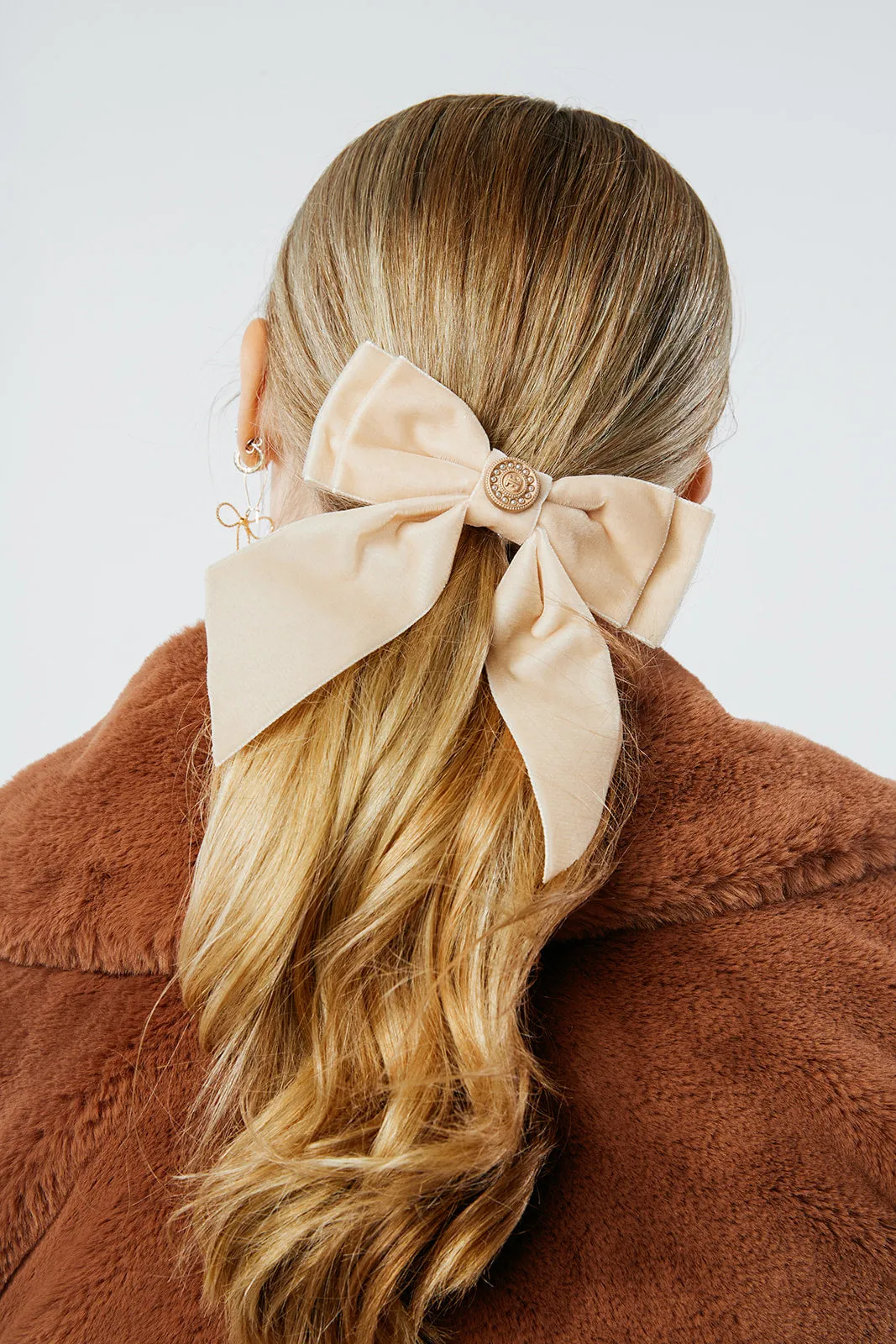 Parisienne Chic Bow | Oversize Velvet Short Bow | Classic Sophistication | Luxury Designer Hair Bow | Made to Order