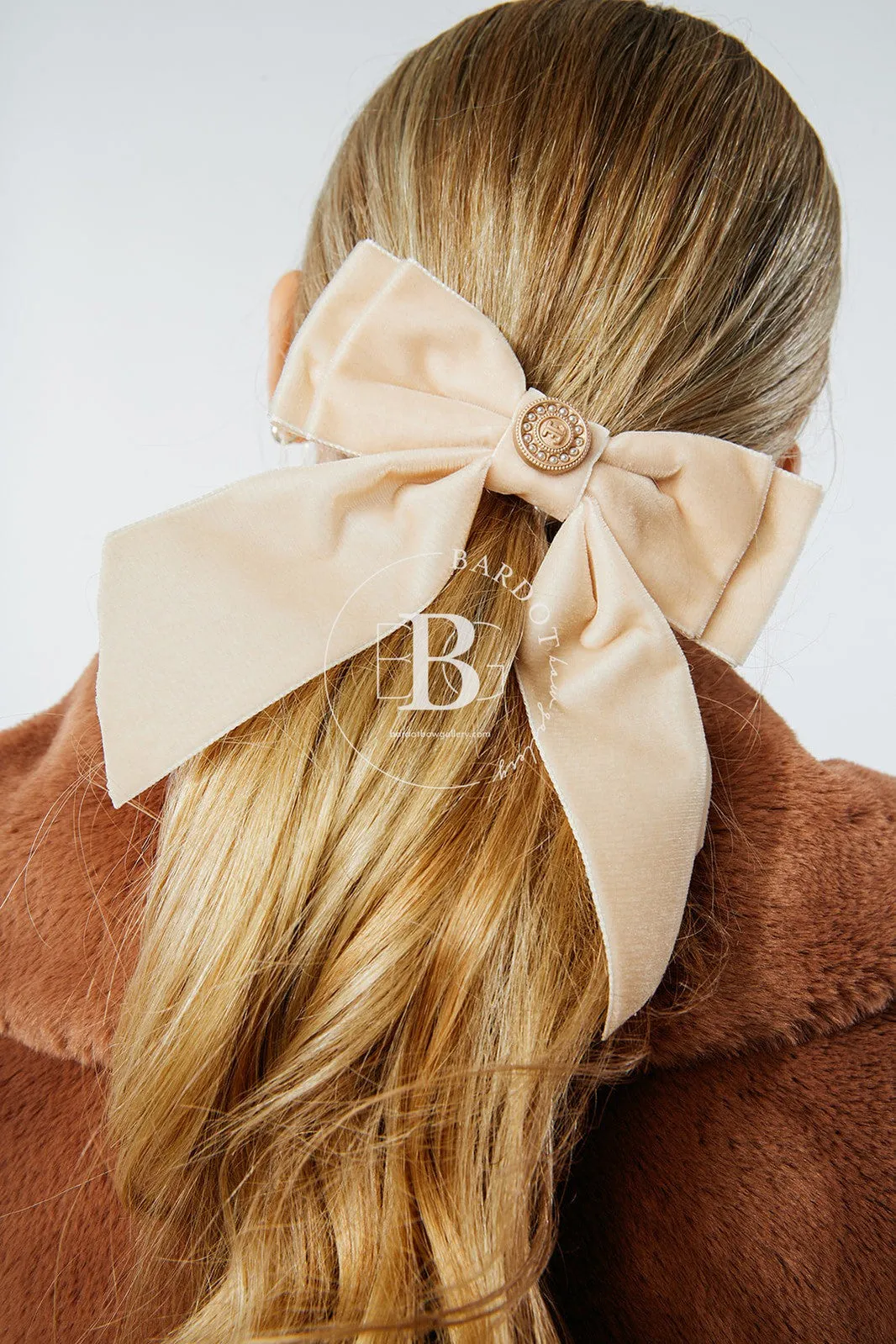 Parisienne Chic Bow | Oversize Velvet Short Bow | Classic Sophistication | Luxury Designer Hair Bow | Made to Order