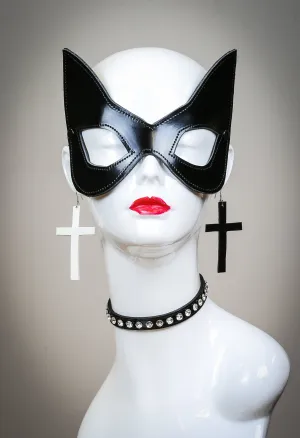 Patent Leather Cat Eye Mask
Buckle Back With Leather Strap