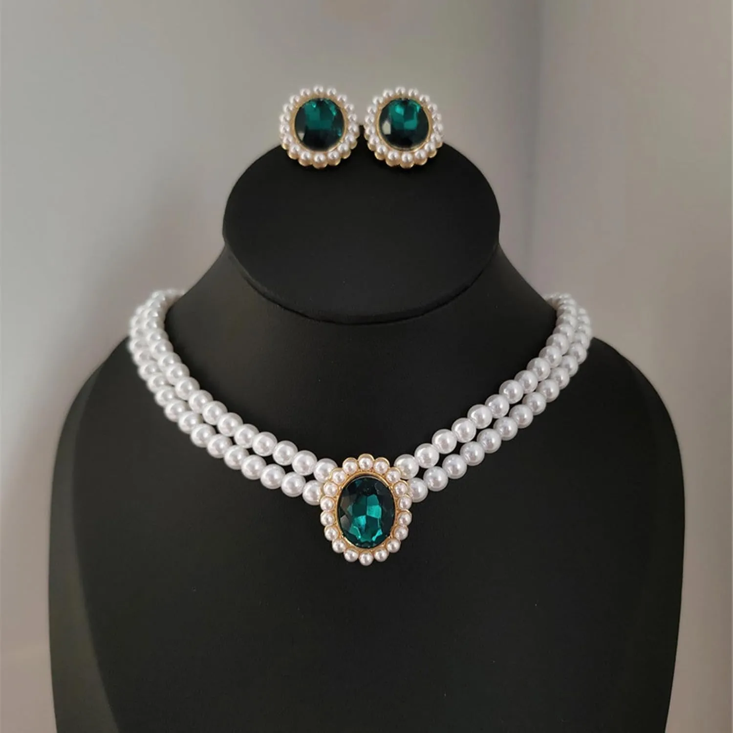 Pearl Jewelry Set for Women Trendy Pearl Necklace and Earring Set Big Pearls Earrings Chunky Pearls Necklaces for Women Wedding Jewelry for Bride Bridesmaid