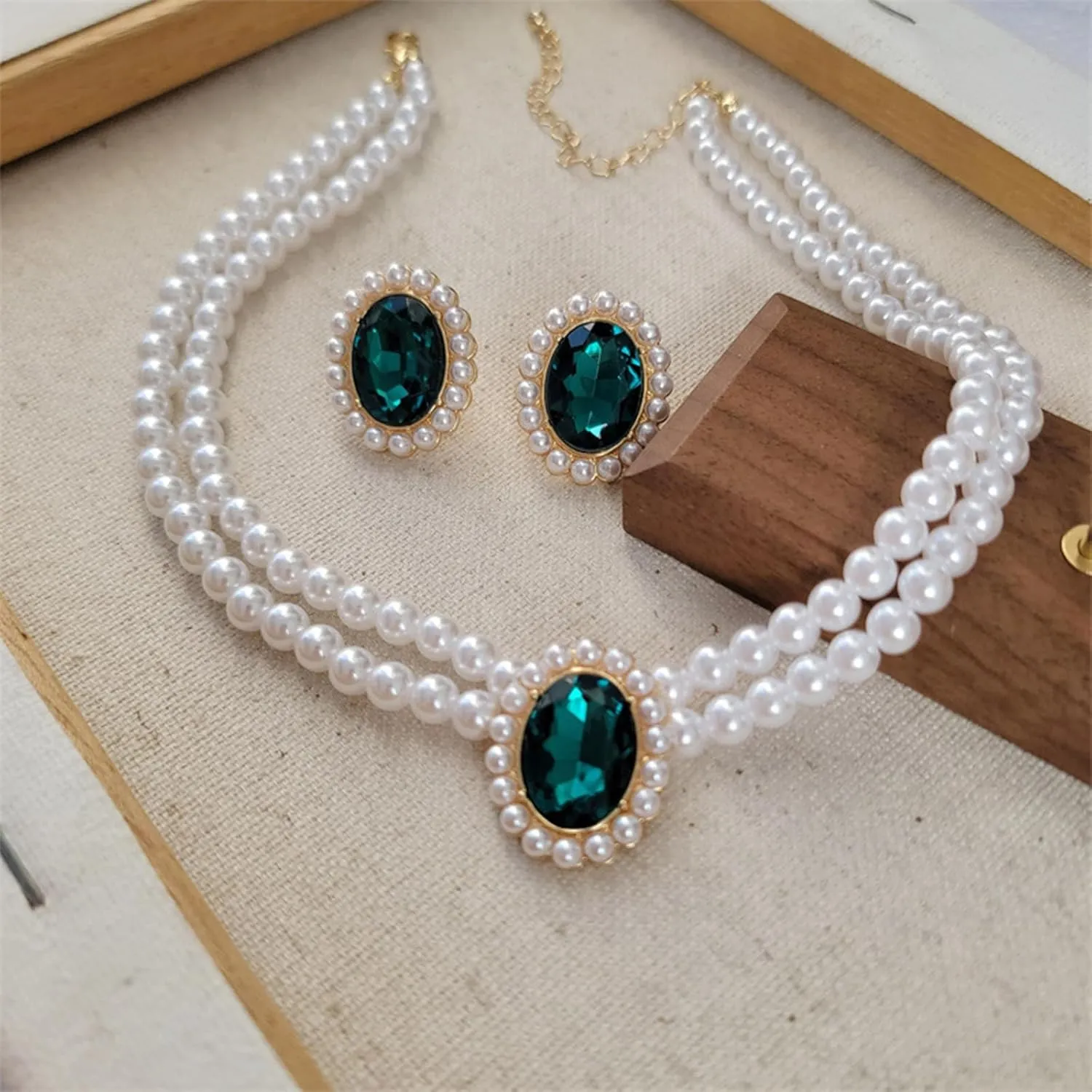 Pearl Jewelry Set for Women Trendy Pearl Necklace and Earring Set Big Pearls Earrings Chunky Pearls Necklaces for Women Wedding Jewelry for Bride Bridesmaid