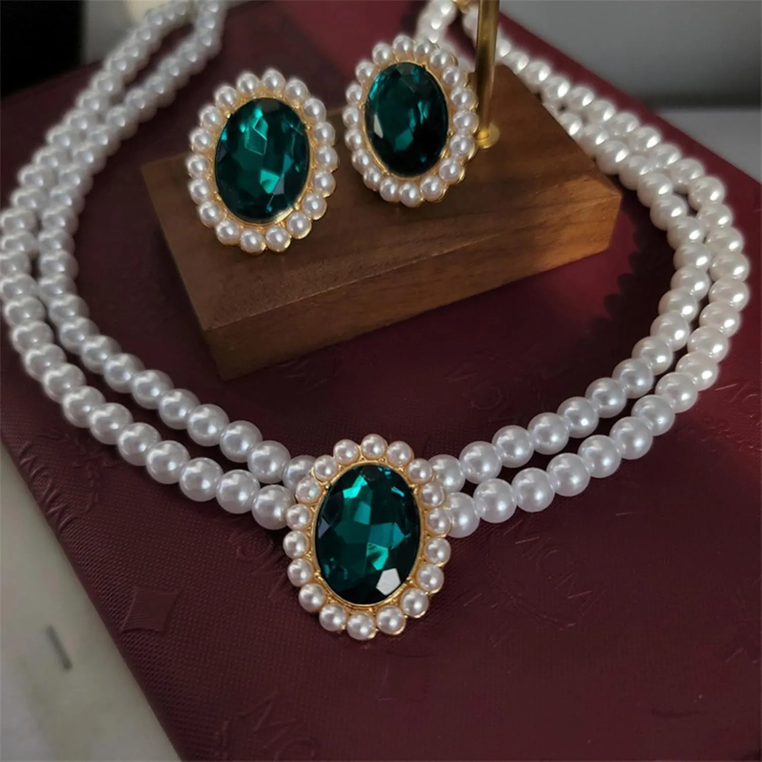 Pearl Jewelry Set for Women Trendy Pearl Necklace and Earring Set Big Pearls Earrings Chunky Pearls Necklaces for Women Wedding Jewelry for Bride Bridesmaid