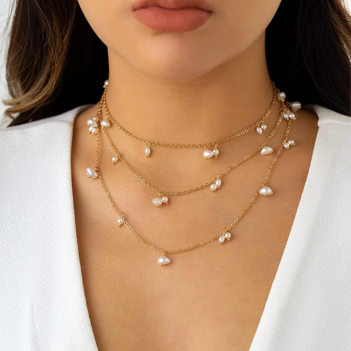 Pearl Pendant Necklaces for Women Dainty Layered Pearl Chain Necklace Summer Pearl Jewelry Adjustable Chain Simple Jewelry Gifts for Women